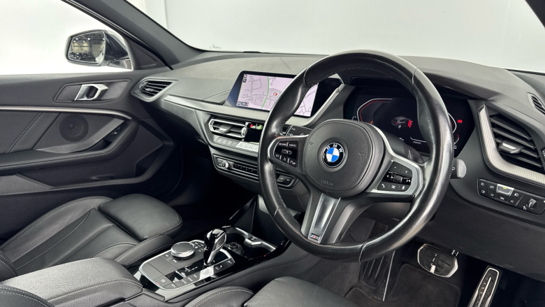 BMW 1 Series 118i M Sport 5dr Step Auto Petrol Hatchback